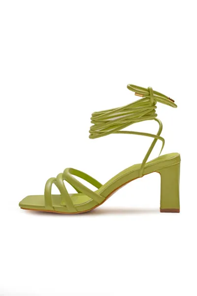 01-3541  Strappy Sandal/