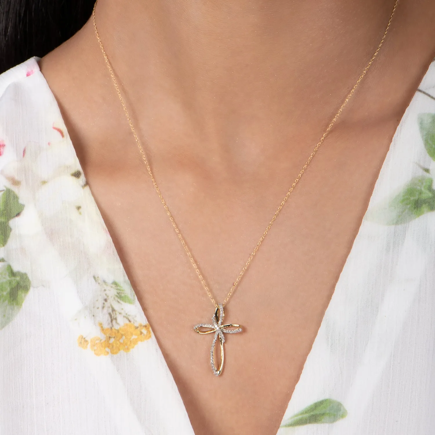 10K Yellow Gold Cross Pendant Necklace with 1/5 CTTW Natural White Diamonds from Jewelili