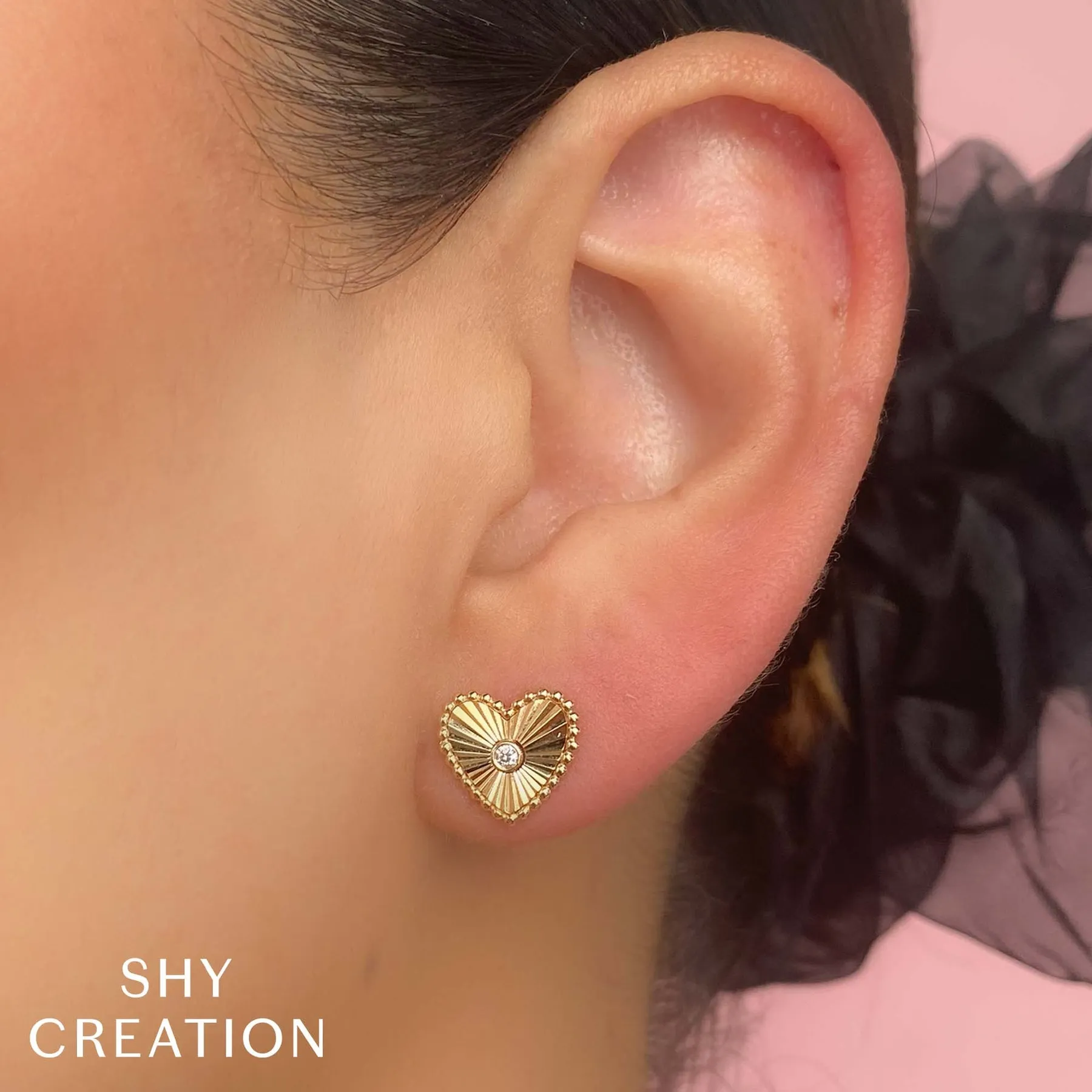 14K Gold Diamond Fluted Heart Stud Earrings