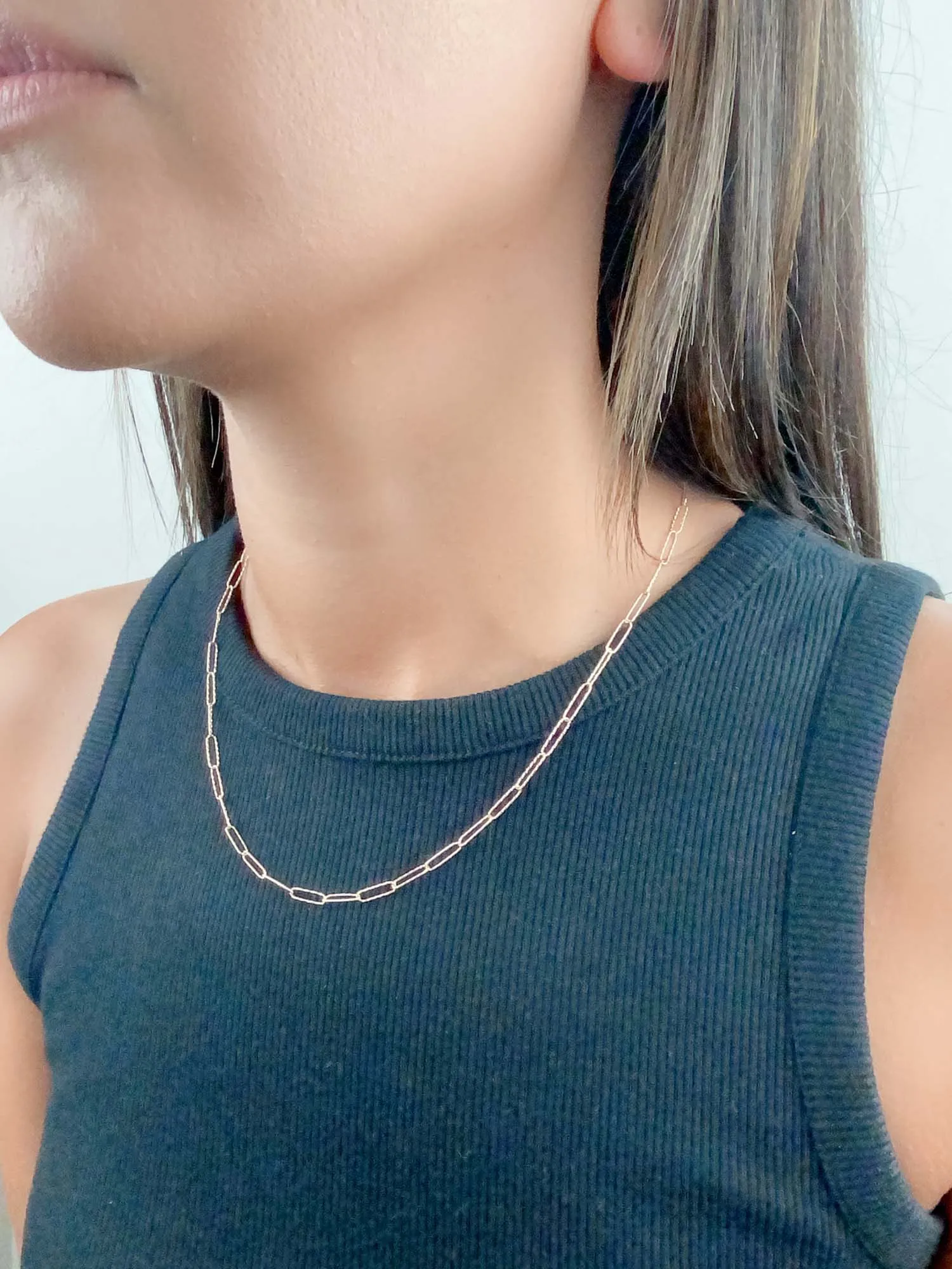 18K Gold Diamond Cut Paperclip Link Necklace. R4507