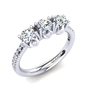 Aluz engagement ring