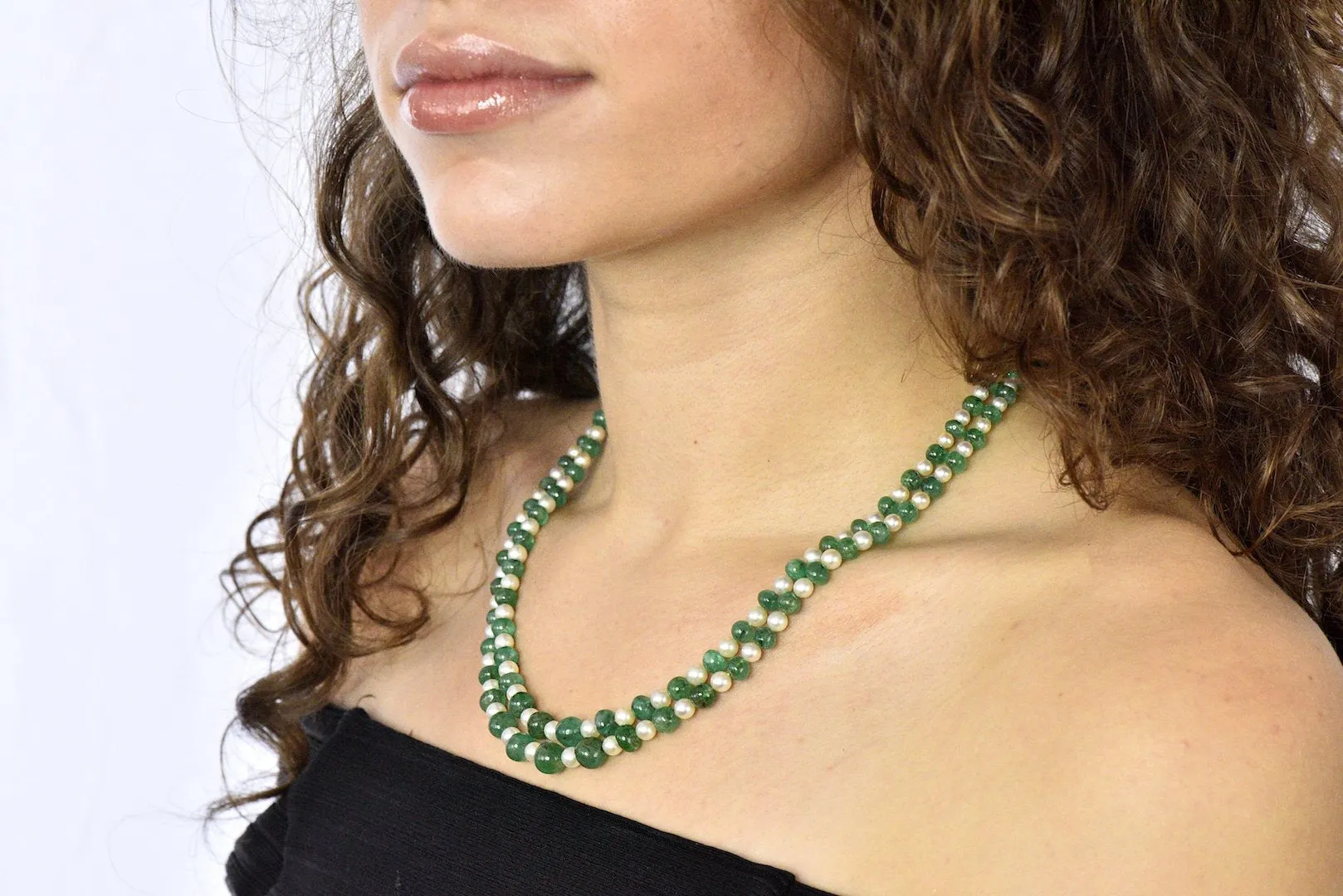 Art deco French necklace platinum emerald pearl double strand.