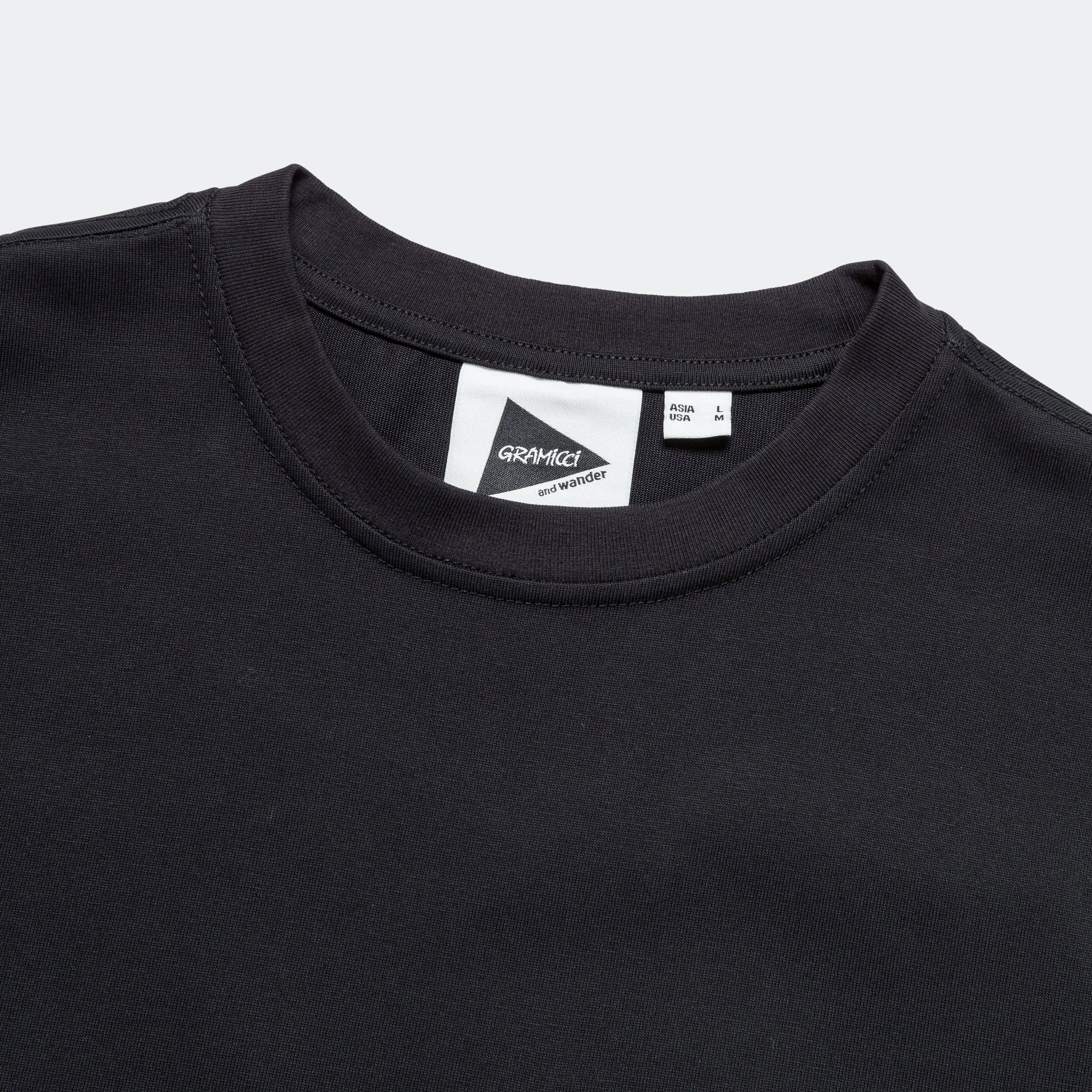 black and wander backprint tee