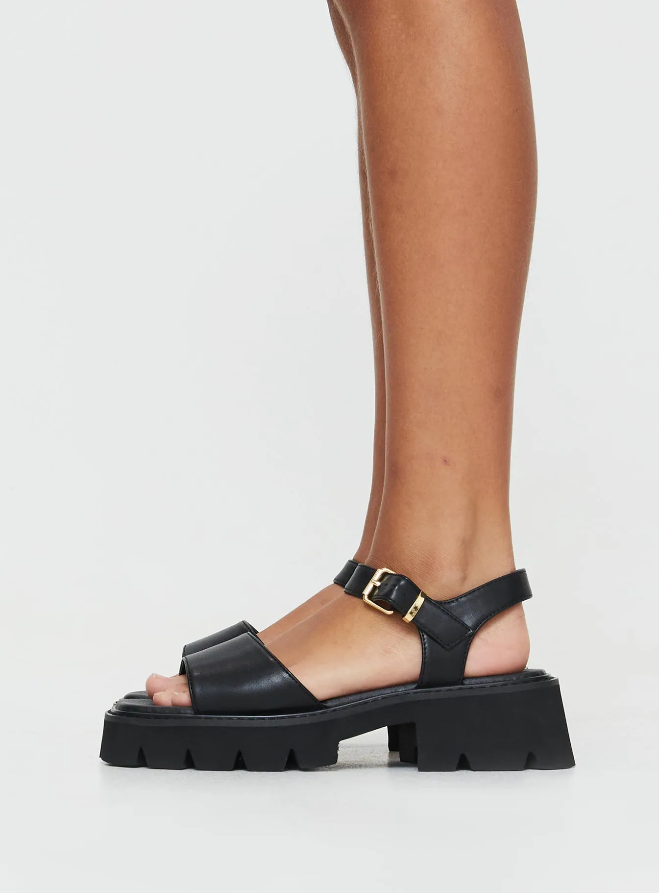 Black Sandals - Shelbey