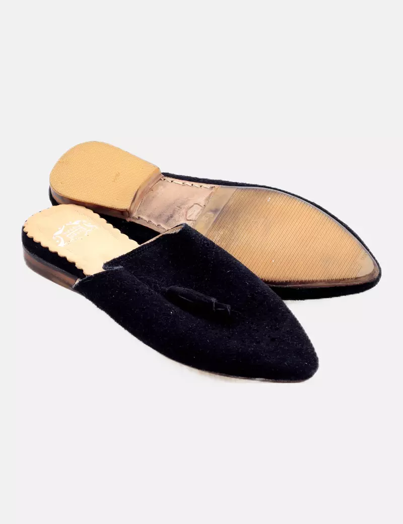 BLACK TEXTURED SUPER ROYAL Mules - Shop now