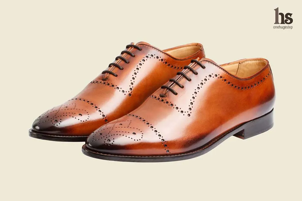 Brogue Derby Medallion Tan