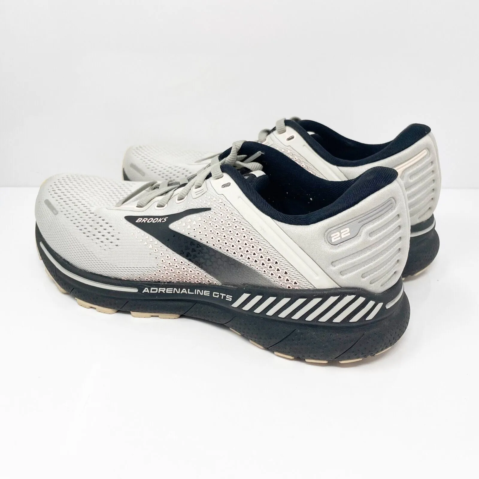 Brooks Womens Adrenaline GTS 22 1203531B035 Gray Running Shoes Sneakers Sz 9.5 B