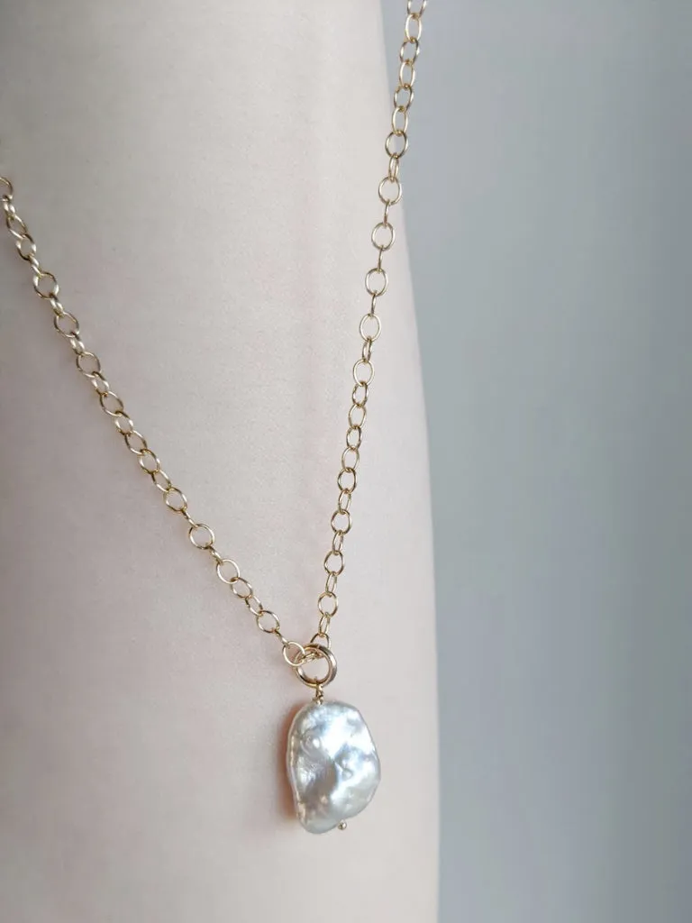 Cloud Pearl Necklace