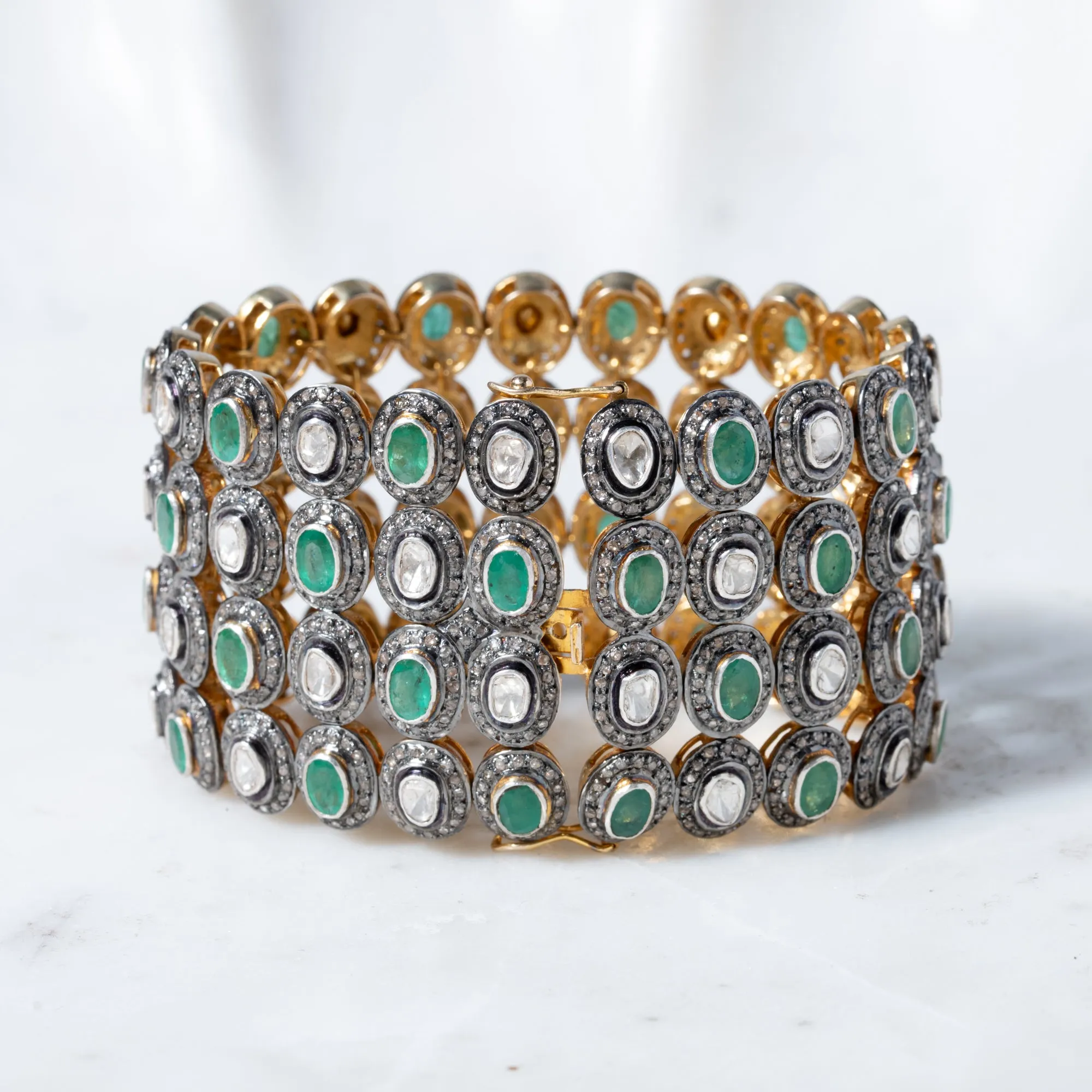 Emerald and Polki Diamond Bracelet