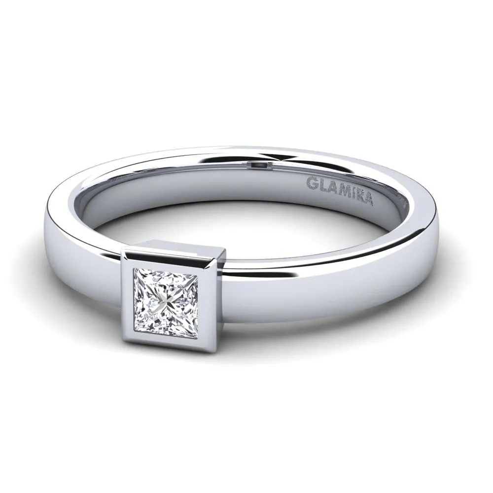 Engagement Ring: Mireya