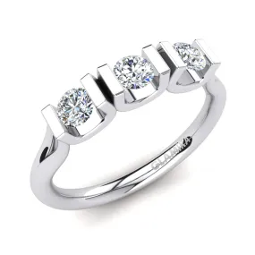 Engagement Ring Prenia