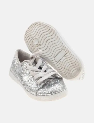 glitter lace-up shoe