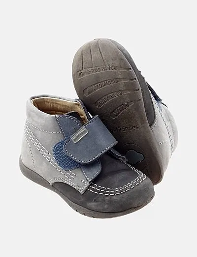 Gray combined shoe