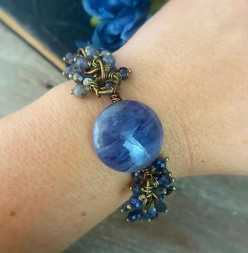 Iolite gmestone, bronze metal, bracelet, jewelry