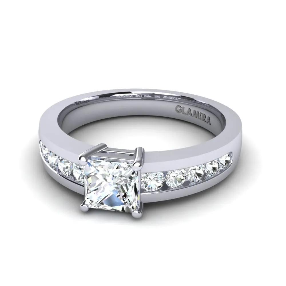 Kate's engagement ring