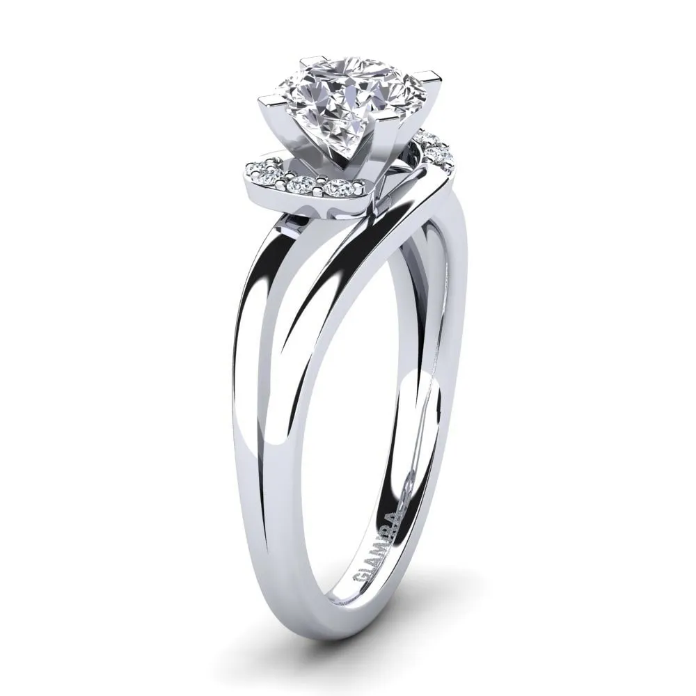 Kylie engagement ring 1.0 carat