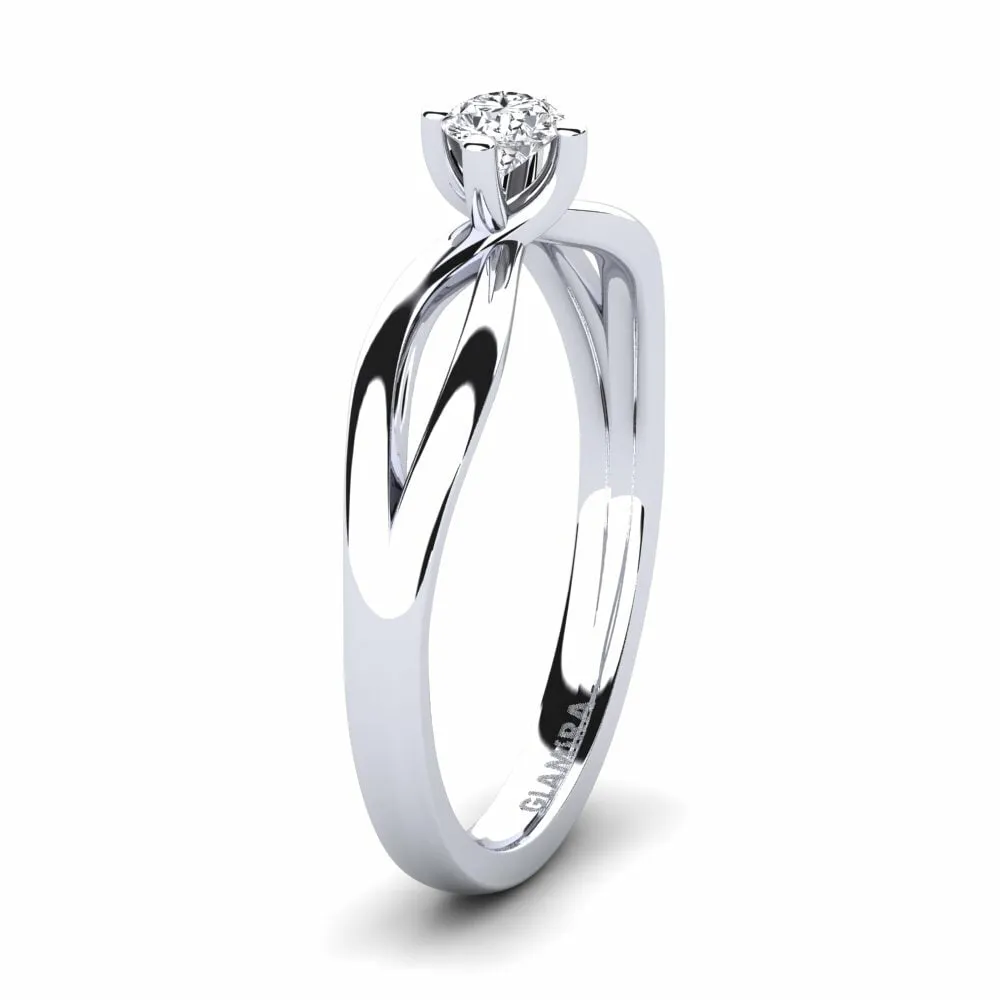 Layla engagement ring 0.16 carat