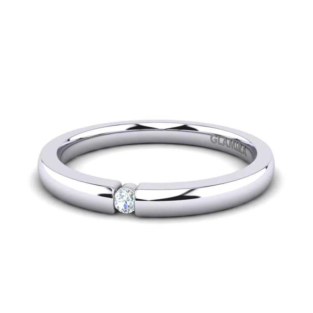 Lissy engagement ring with 0.03 carat diamond