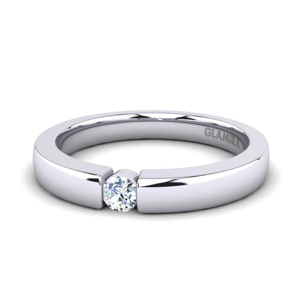 Lissy engagement ring