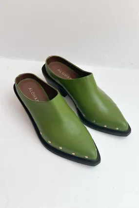 Lorenzo Mule Evergreen.