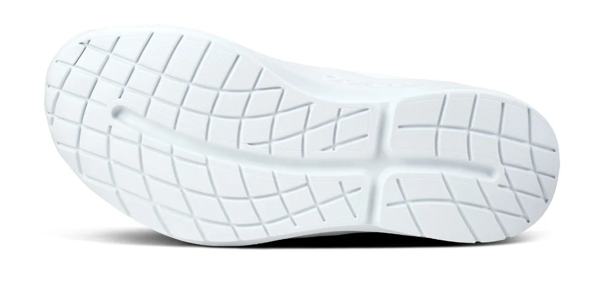 Men's white sport shoe with low profile - OOmg.