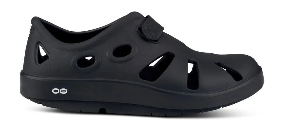 Oofos black active recovery sandals