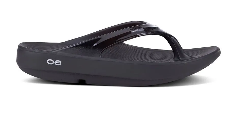 Oofos Women's Black Recovery Thong Sandal