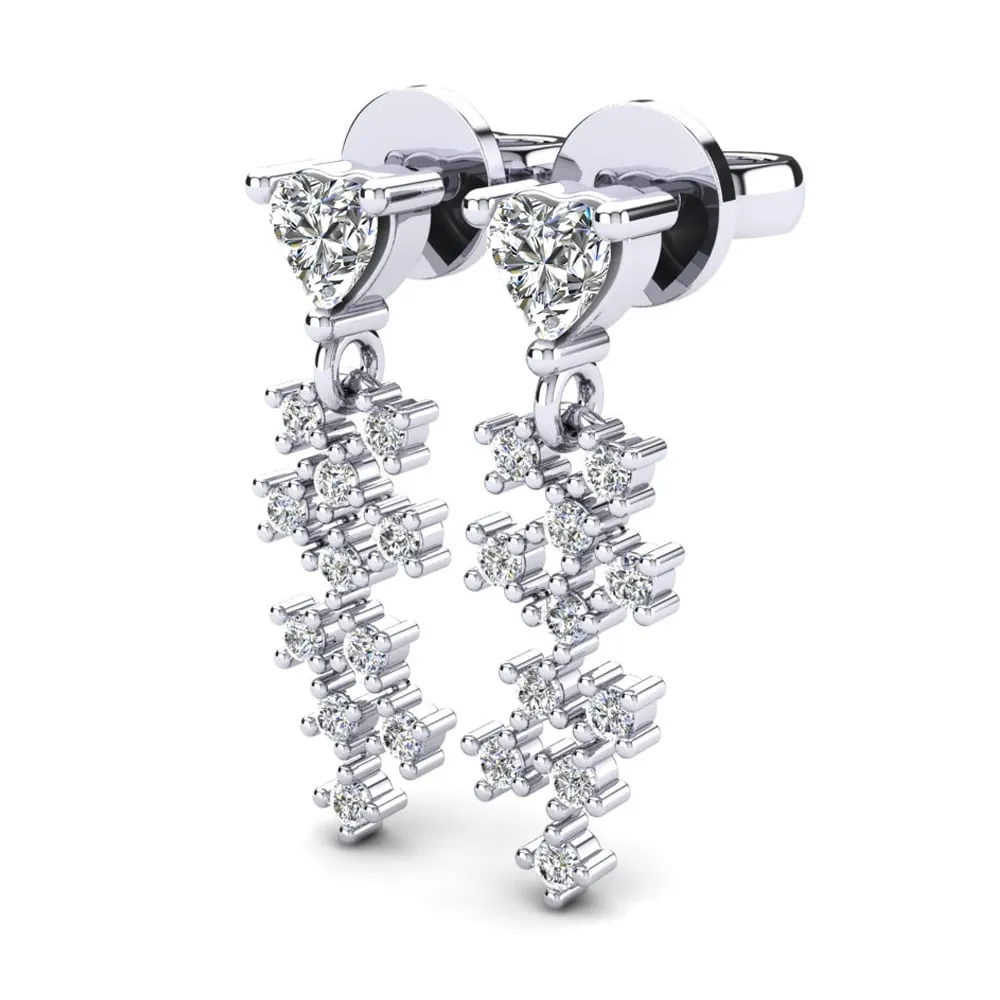 Pendiente mujer Addolorata can be rewritten as Stunning Addolorata Woman Earrings.