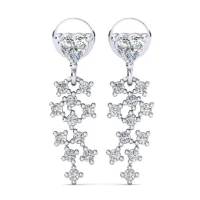 Pendiente mujer Addolorata can be rewritten as Stunning Addolorata Woman Earrings.