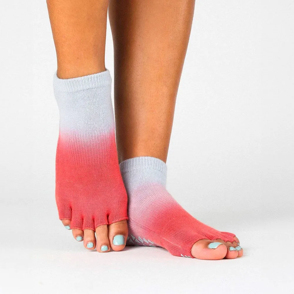 Pointe Studio Cameron Toe-less Grip Sock - Shop Now!