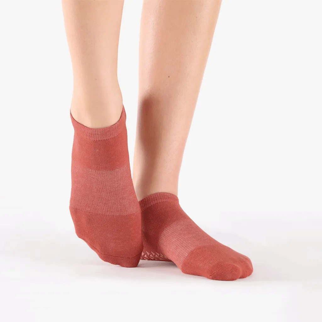 Pointe Studio Full Foot Grip Sock