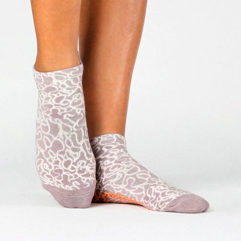 Pointe Studio grip sock