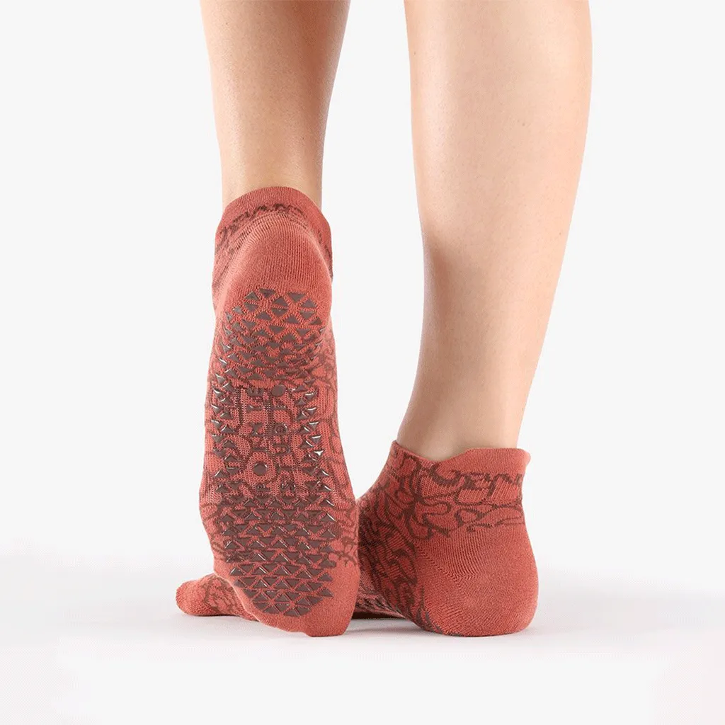 Pointe Studio grip sock