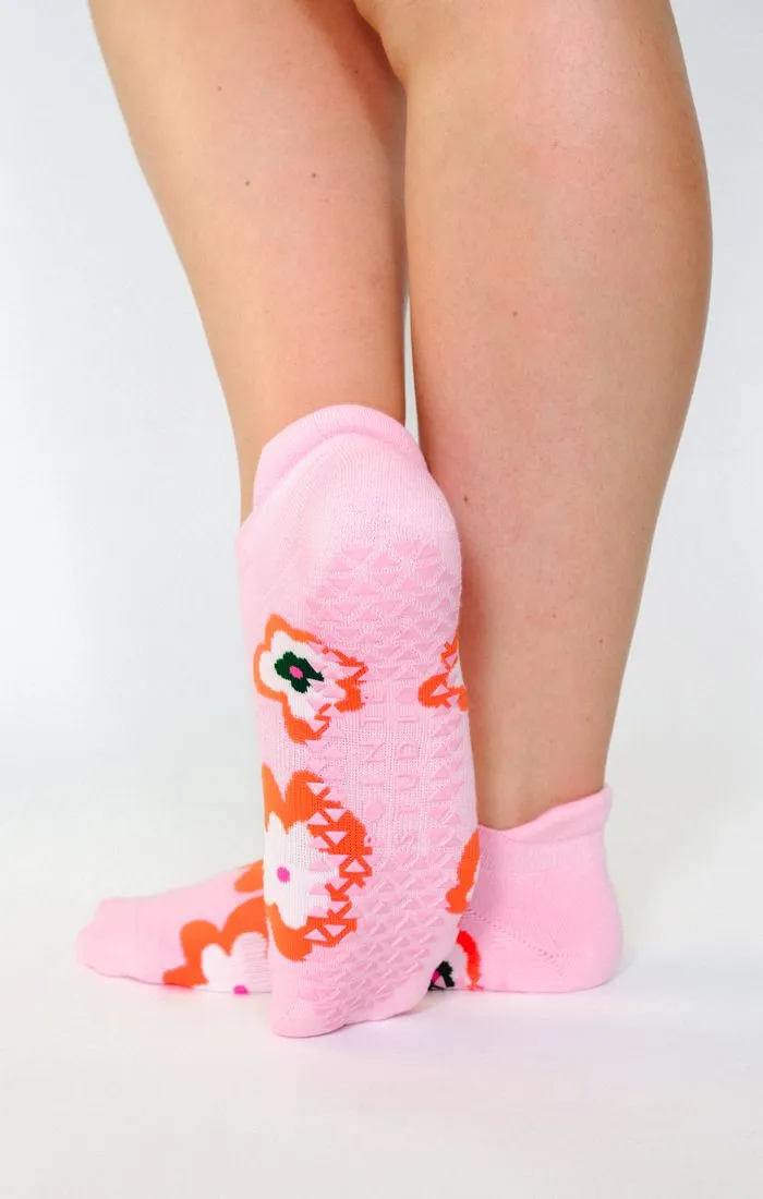 Pointe Studio Posy Grip Socks