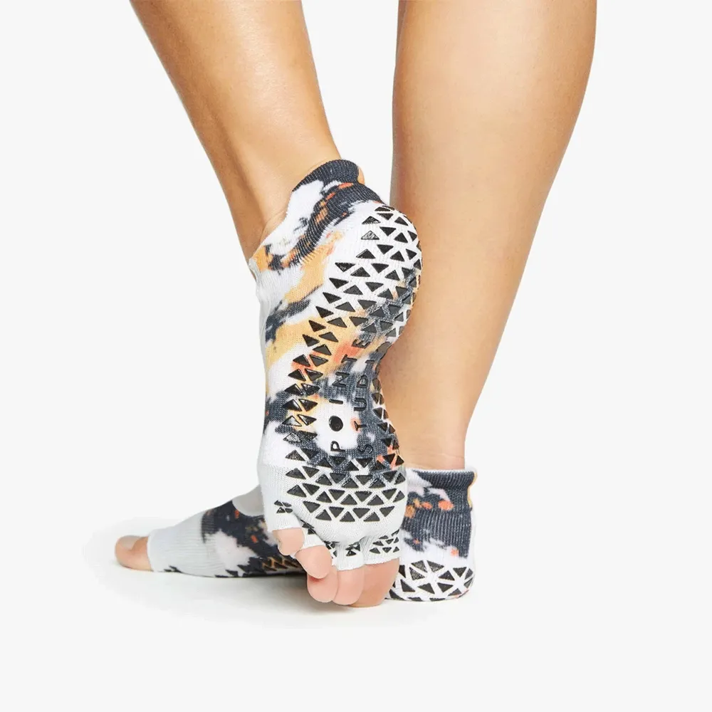 Pointe Studio Toeless Grip Sock for Combat 