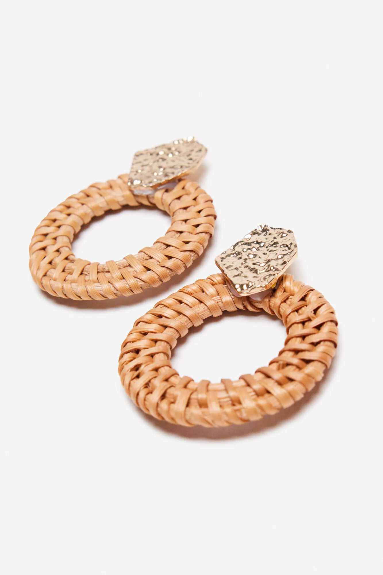 Raffia hoop earrings