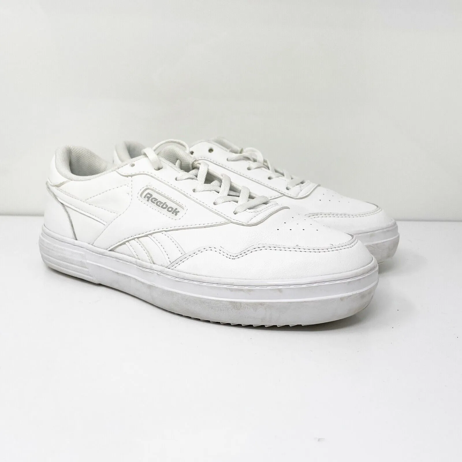 Reebok Womens Classic AR30149 White Casual Shoes Sneakers Size 7.5