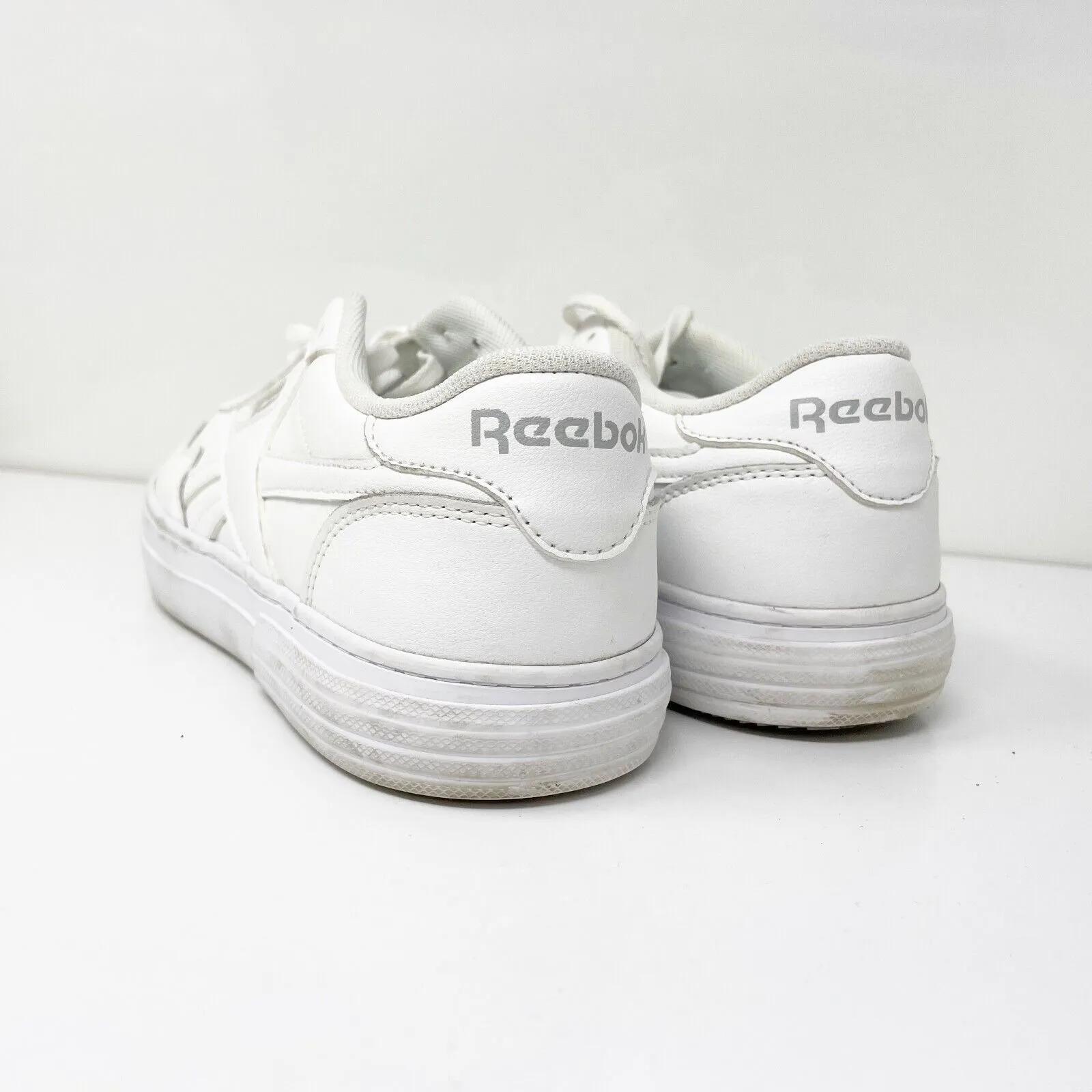 Reebok Womens Classic AR30149 White Casual Shoes Sneakers Size 7.5