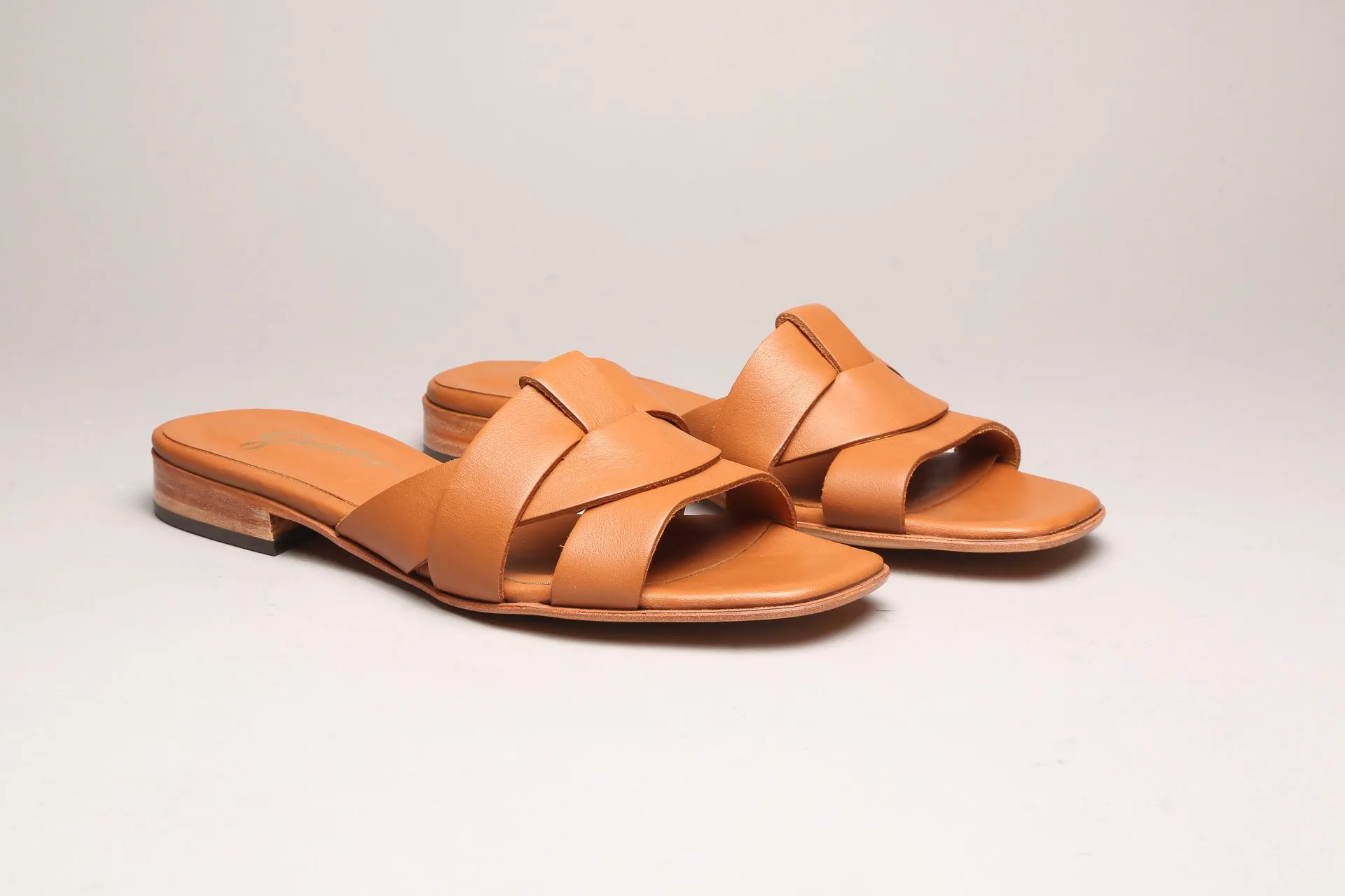 Sandal Gala Tan