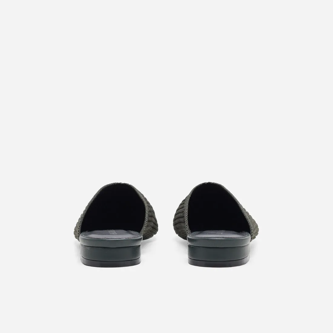 Skye Flat Shoes