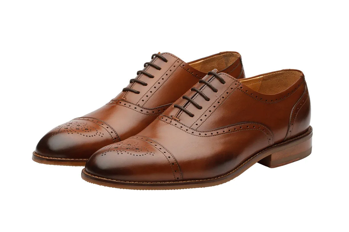 Toecap Brogue Oxford Brown - Medallion Men's Shoes