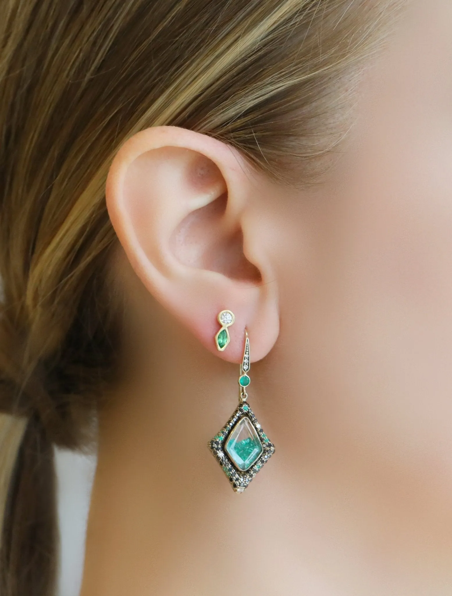 White Gold Black Diamond Emerald Shaker Earrings for Sale