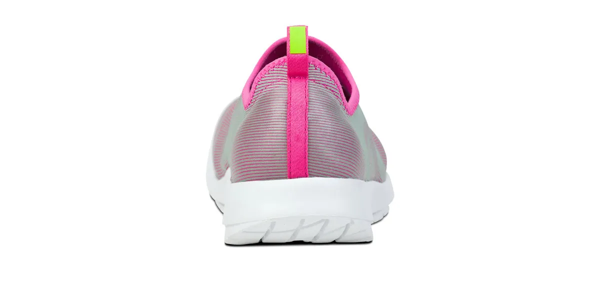 Women's OOmg Sport Low Shoe - Fuchsia