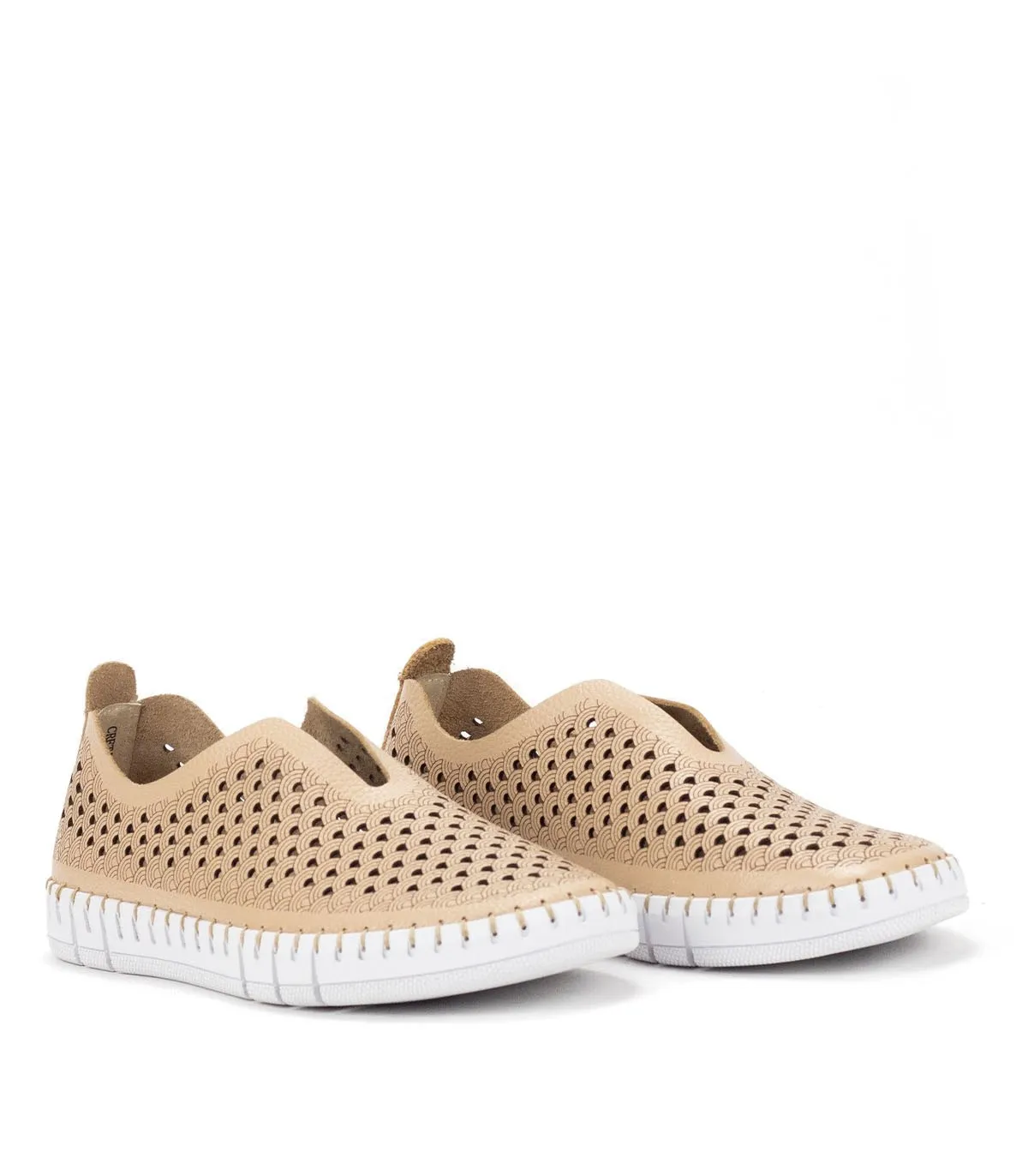 Women's slip-on shoes The Happy Monk Creta 016 Beige